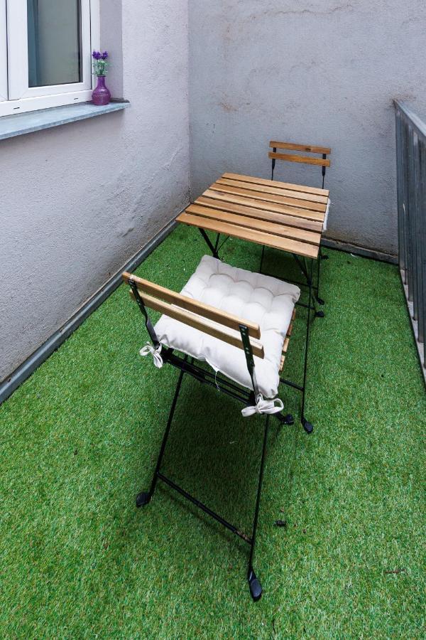 Cozy Market-Square Retreat Located In The Heart Of The 10Th District فيينا المظهر الخارجي الصورة